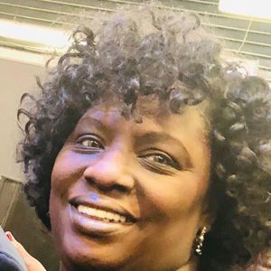 Meet your Posher, Angelia